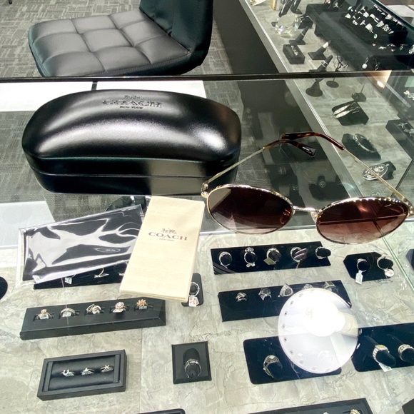 COACH Round Oversized 56MM Round Sunglasses - Picture 3 of 15